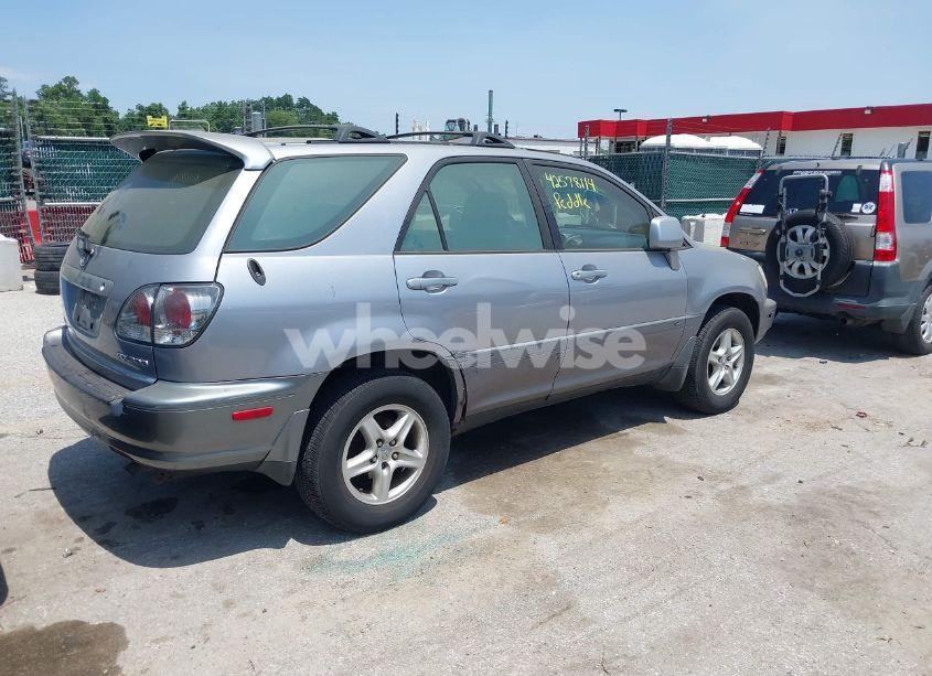 Photo 4 of 2002 Lexus Rx 300 (VIN JTJHF10U820266179)