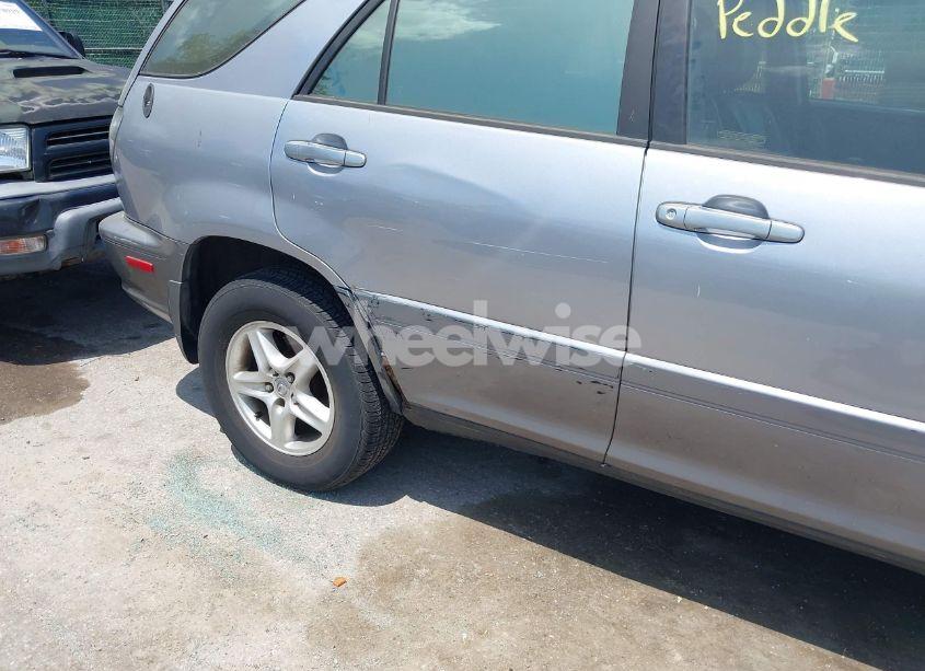 Photo 6 of 2002 Lexus Rx 300 (VIN JTJHF10U820266179)