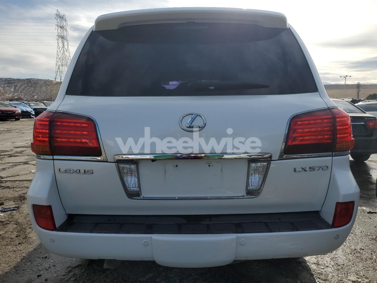 Photo 6 of 2008 LEXUS LX 570 (VIN JTJHY00W684013546)