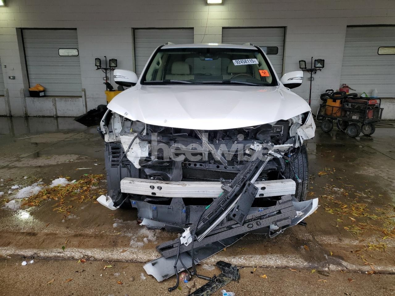 Photo 5 of 2018 LEXUS LX 570 (VIN JTJHY7AXXJ4264317)