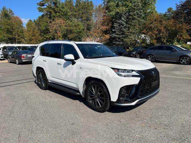 Photo 7 of 2022 LEXUS LX 600 BASE N/A (VIN JTJMB7CX5N4010338)