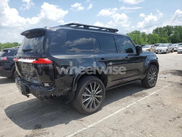 Photo 13 of 2024 LEXUS GX 550 LUXURY (VIN JTJVBCDX2R5005996)
