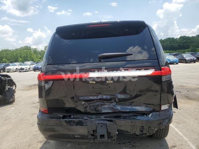 Photo 5 of 2024 LEXUS GX 550 LUXURY (VIN JTJVBCDX2R5005996)