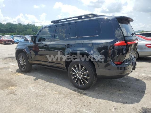 Photo 7 of 2024 LEXUS GX 550 LUXURY (VIN JTJVBCDX2R5005996)