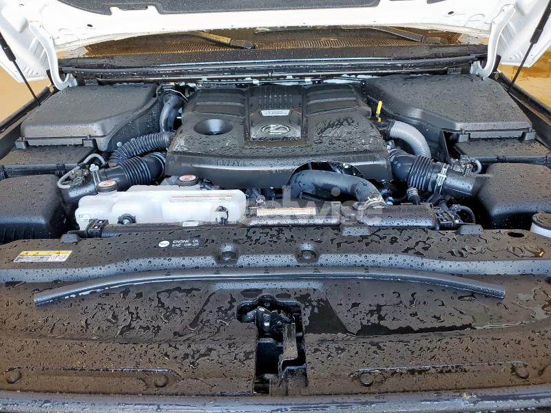 Photo 13 of 2025 LEXUS GX 550 LUXURY (VIN JTJVBCDX6S5045035)