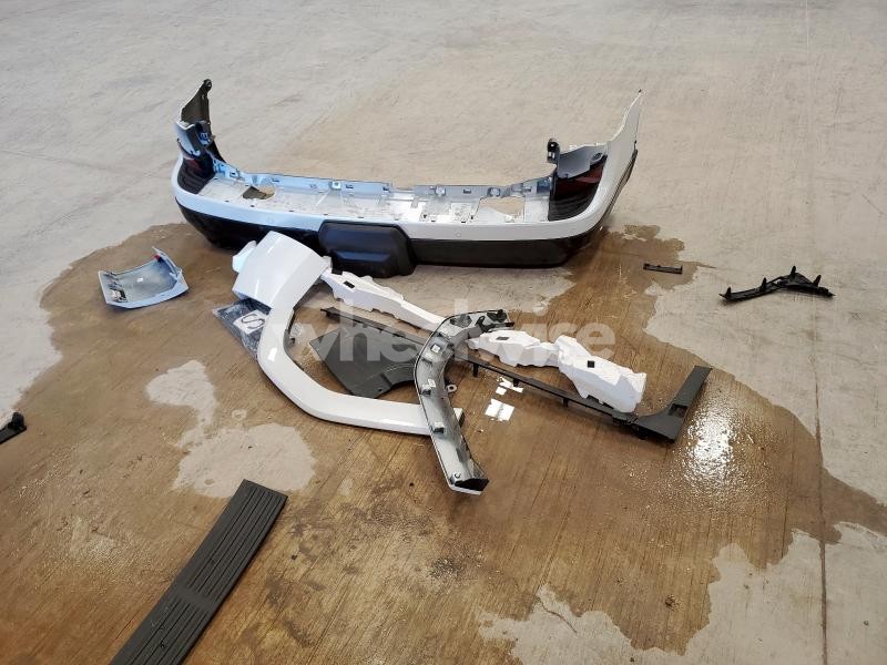 Photo 9 of 2025 LEXUS GX 550 LUXURY (VIN JTJVBCDX6S5045035)