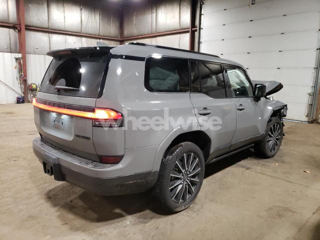Photo 4 of 2025 LEXUS GX 550 LUXURY (VIN JTJVBCDX6S5055189)