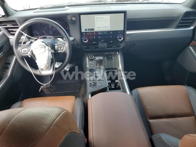 2024 LEXUS GX 550 LUXURY (VIN JTJVBCDX7R5002608) main photo