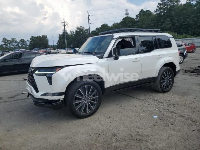 Photo 6 of 2024 LEXUS GX 550 LUXURY (VIN JTJVBCDX7R5002608)