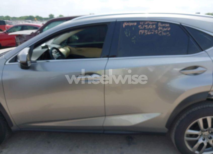 Photo 14 of 2015 Lexus Nx 200T (VIN JTJYARBZ9F2002355)