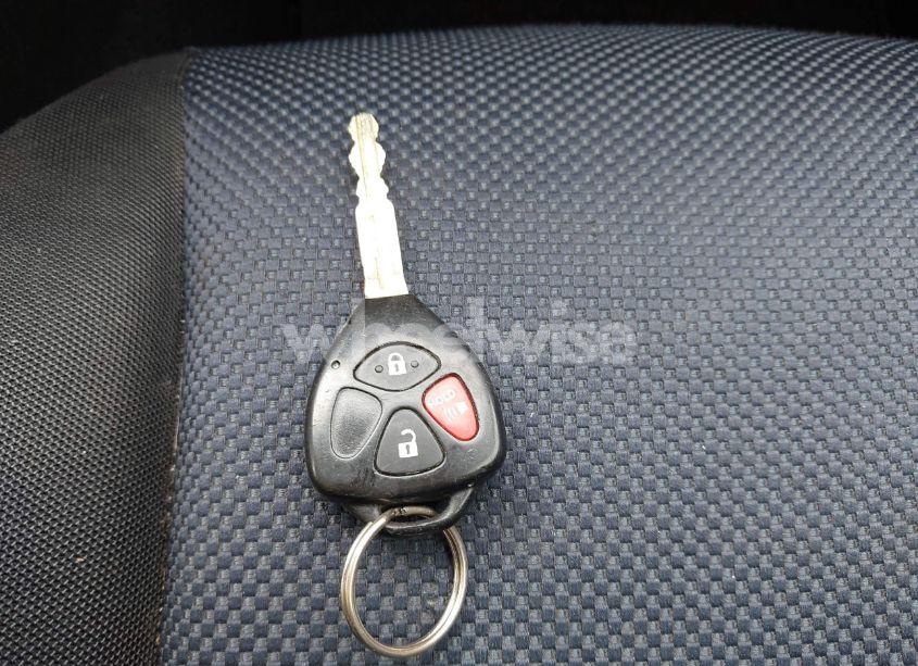 Photo 11 of 2006 Scion Tc N/A (VIN JTKDE167060068779)