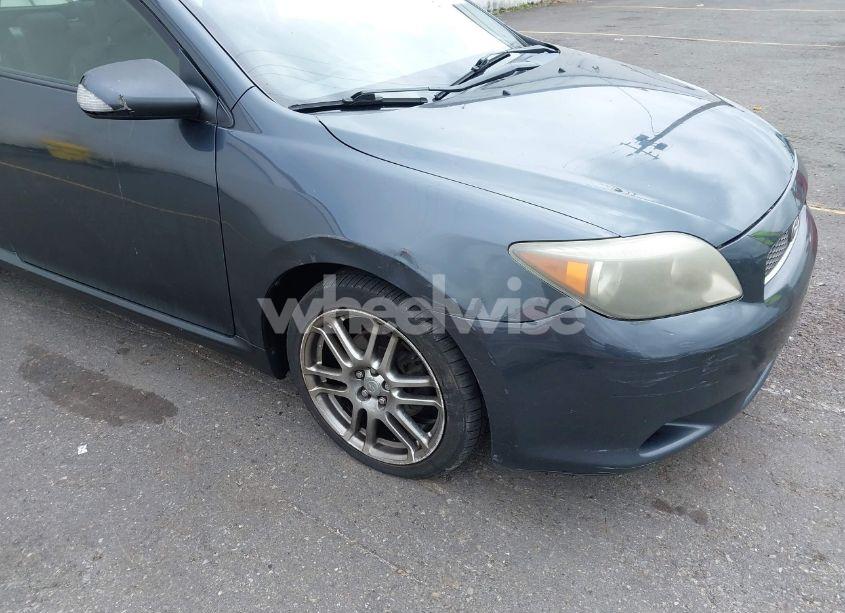 Photo 6 of 2006 Scion Tc N/A (VIN JTKDE167060068779)