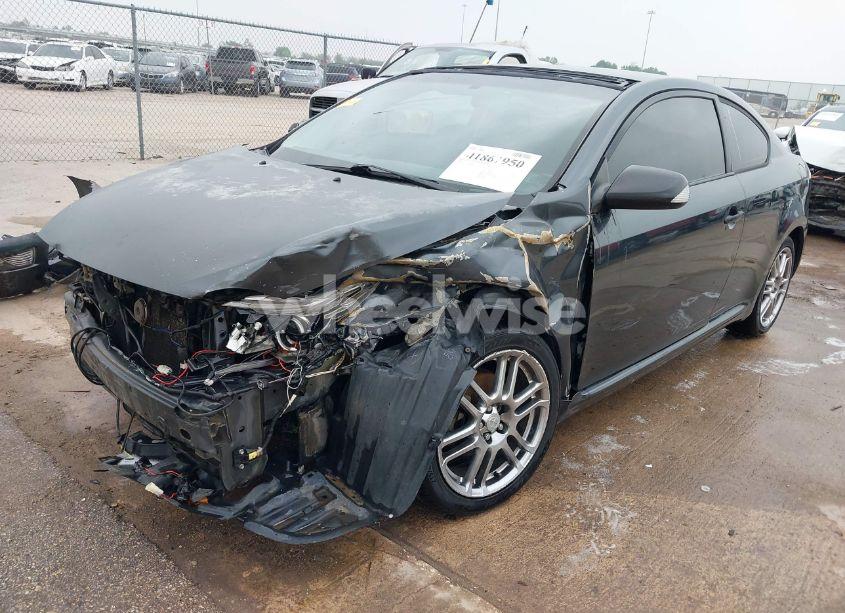 Photo 2 of 2006 Scion Tc N/A (VIN JTKDE167160072405)