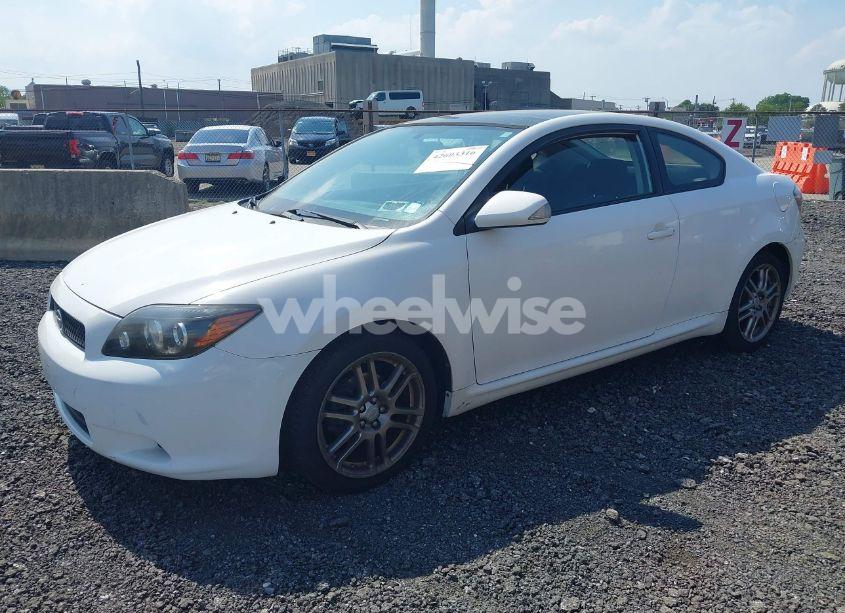 Photo 2 of 2008 Scion Tc N/A (VIN JTKDE167580241912)