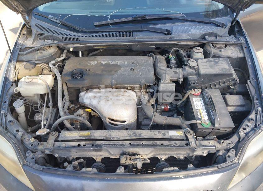 Photo 10 of 2005 Scion Tc N/A (VIN JTKDE167750030271)