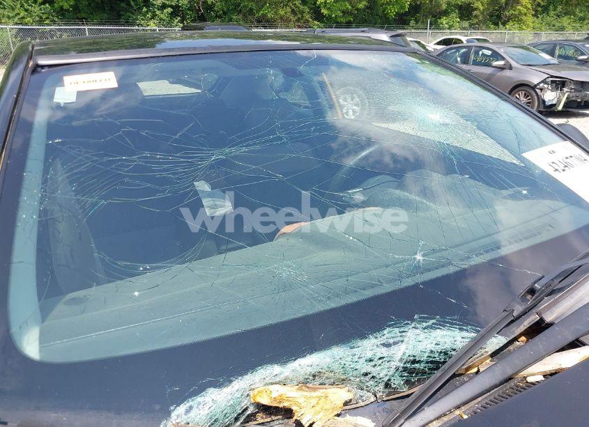 Photo 18 of 2006 Scion Tc N/A (VIN JTKDE177260107645)