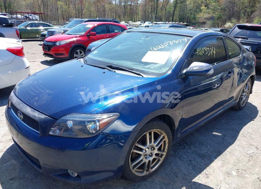 Photo 2 of 2005 Scion Tc N/A (VIN JTKDE177550008977)