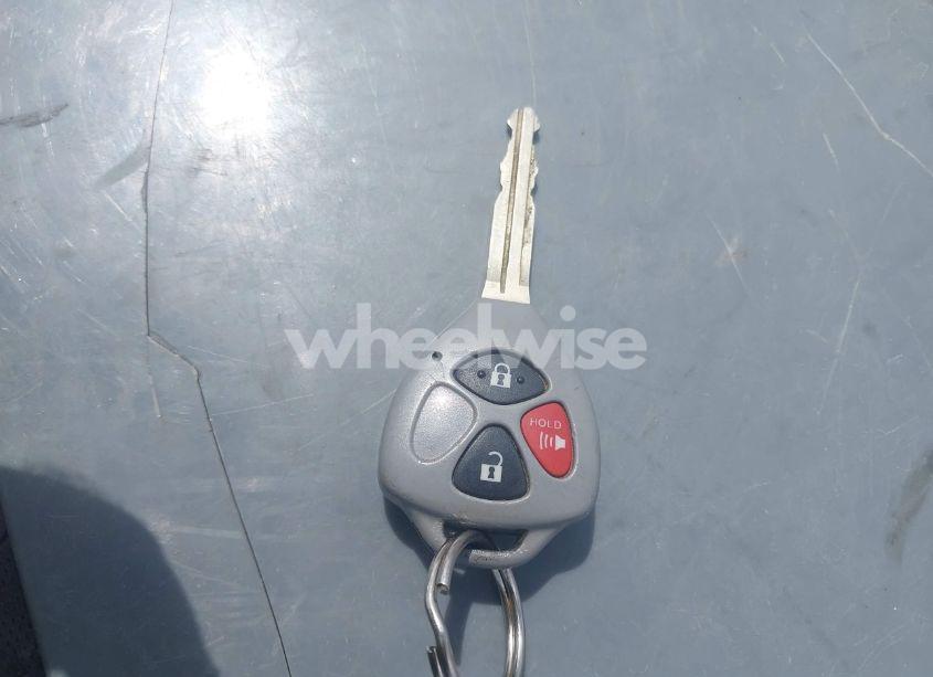 Photo 11 of 2005 Scion Tc N/A (VIN JTKDE177550026153)