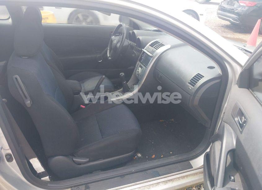 Photo 5 of 2005 Scion Tc N/A (VIN JTKDE177550026153)