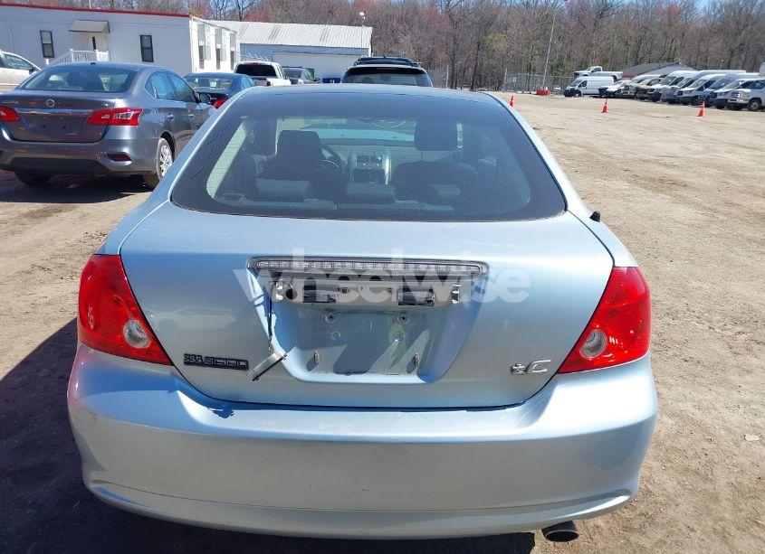 Photo 16 of 2005 Scion Tc N/A (VIN JTKDE177550057676)