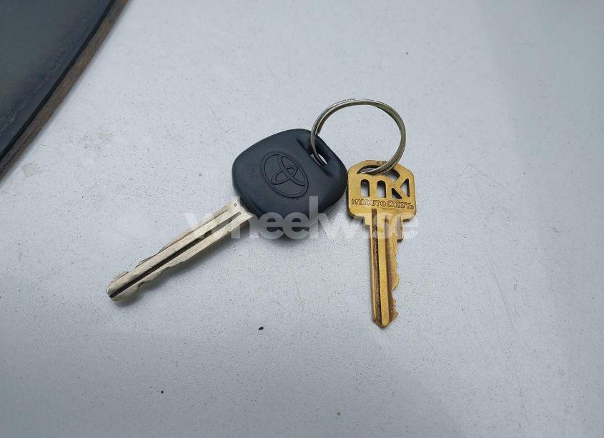 Photo 11 of 2005 Scion Tc N/A (VIN JTKDE177650012360)