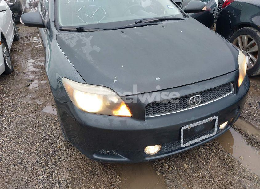 Photo 6 of 2005 Scion Tc N/A (VIN JTKDE177950050813)