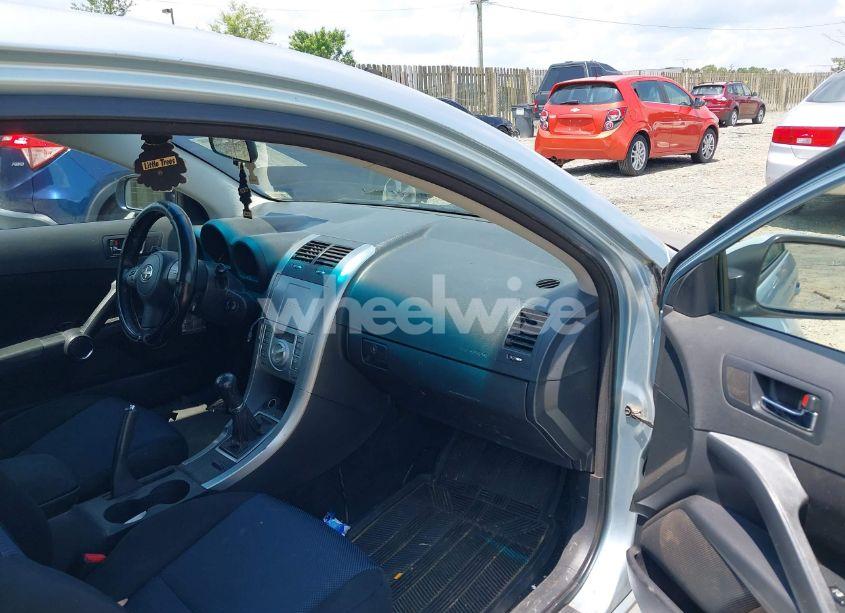Photo 5 of 2007 Scion Tc N/A (VIN JTKDE177970145973)
