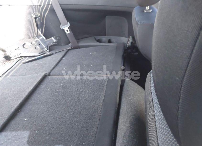 Photo 8 of 2006 Scion Tc N/A (VIN JTKDE177X60107621)