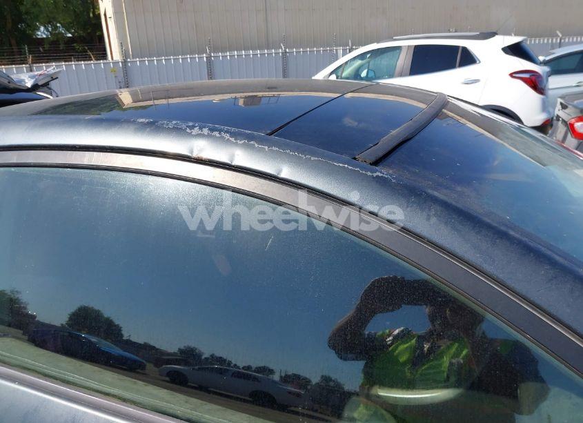 Photo 14 of 2006 Scion Tc N/A (VIN JTKDE177X60134317)