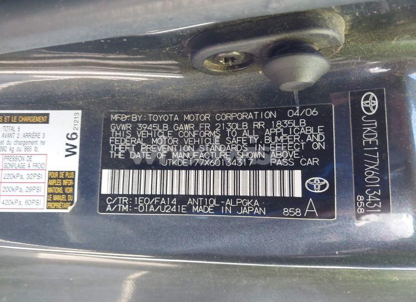 Photo 9 of 2006 Scion Tc N/A (VIN JTKDE177X60134317)