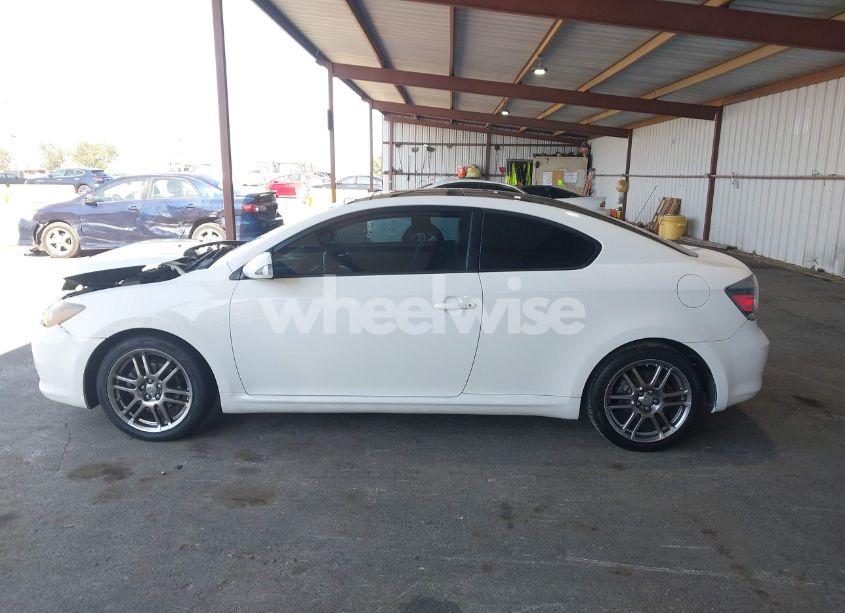 Photo 15 of 2010 Scion Tc N/A (VIN JTKDE3B71A0307394)