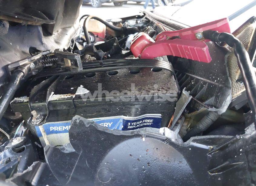 Photo 10 of 2010 Scion Tc N/A (VIN JTKDE3B76A0311067)