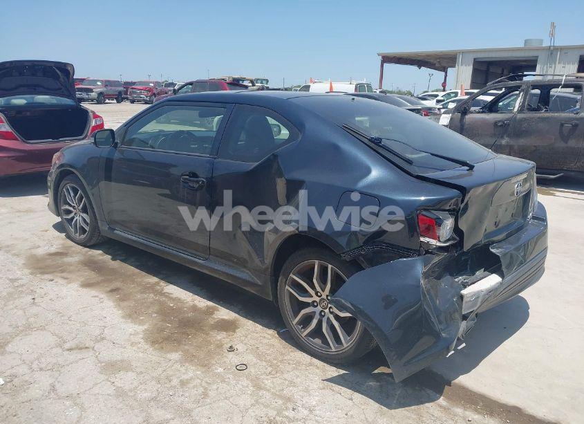 Photo 3 of 2016 Scion Tc N/A (VIN JTKJF5C71GJ014933)