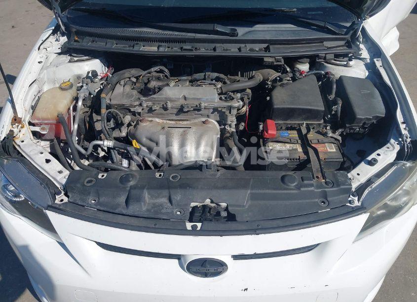 Photo 10 of 2011 Scion Tc N/A (VIN JTKJF5C73B3013201)
