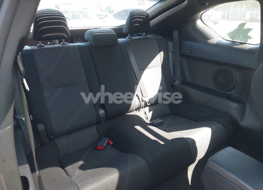 Photo 8 of 2011 Scion Tc N/A (VIN JTKJF5C73B3013201)