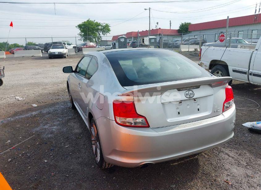 Photo 14 of 2011 Scion Tc N/A (VIN JTKJF5C74B3007245)