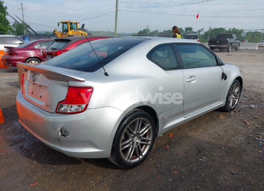 Photo 4 of 2011 Scion Tc N/A (VIN JTKJF5C74B3007245)