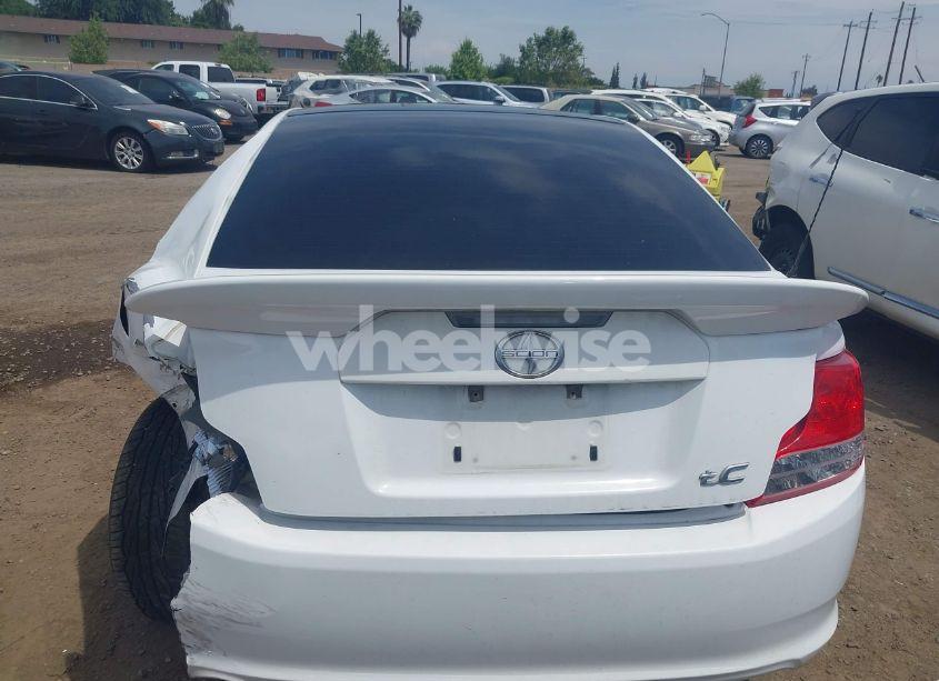 Photo 16 of 2011 Scion Tc N/A (VIN JTKJF5C74B3007388)