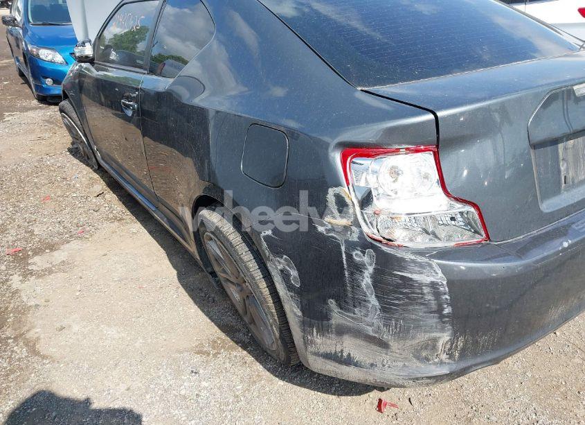 Photo 6 of 2011 Scion Tc N/A (VIN JTKJF5C74B3008878)