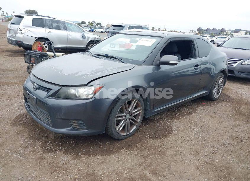 Photo 2 of 2012 Scion Tc N/A (VIN JTKJF5C74C3040019)