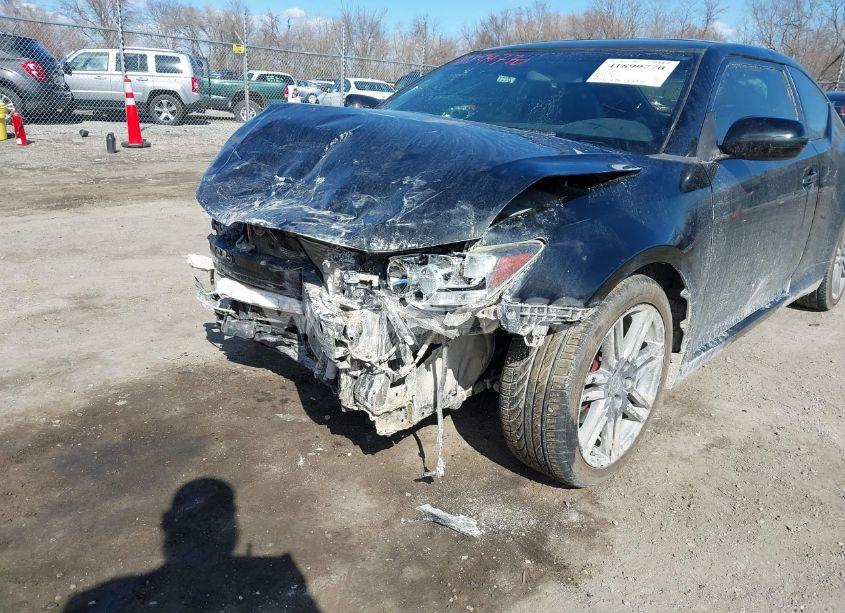 Photo 6 of 2013 Scion Tc N/A (VIN JTKJF5C74D3050440)