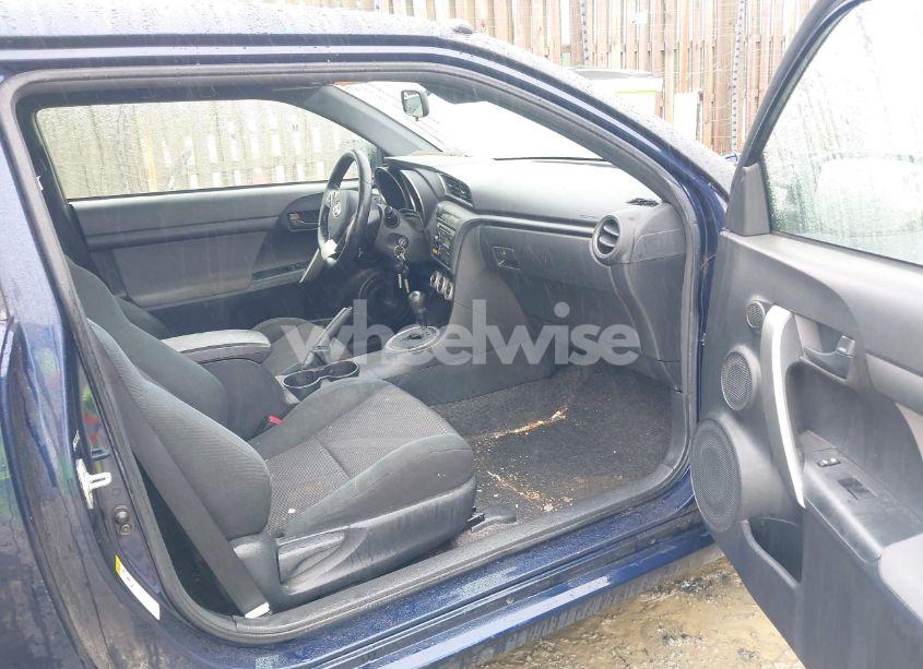 Photo 5 of 2012 Scion Tc N/A (VIN JTKJF5C75C3038795)