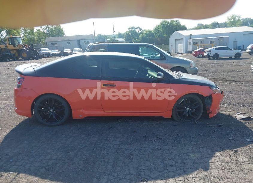 Photo 13 of 2015 Scion Tc RELEASE SERIES 9.0 (VIN JTKJF5C75FJ005795)