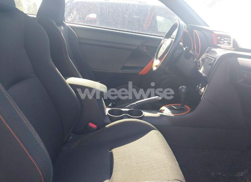 Photo 5 of 2015 Scion Tc RELEASE SERIES 9.0 (VIN JTKJF5C75FJ005795)