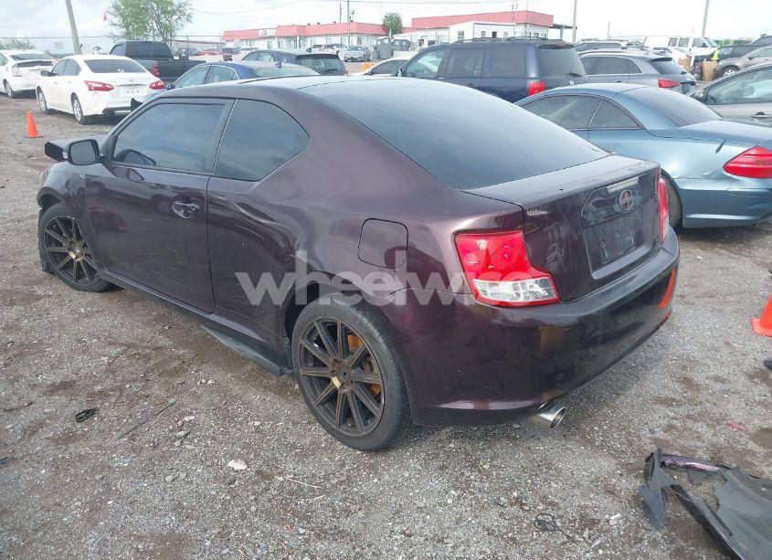 Photo 3 of 2011 Scion Tc N/A (VIN JTKJF5C76B3012480)
