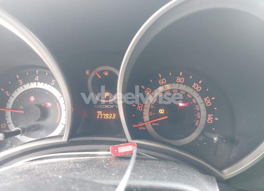 Photo 7 of 2011 Scion Tc N/A (VIN JTKJF5C76B3012480)