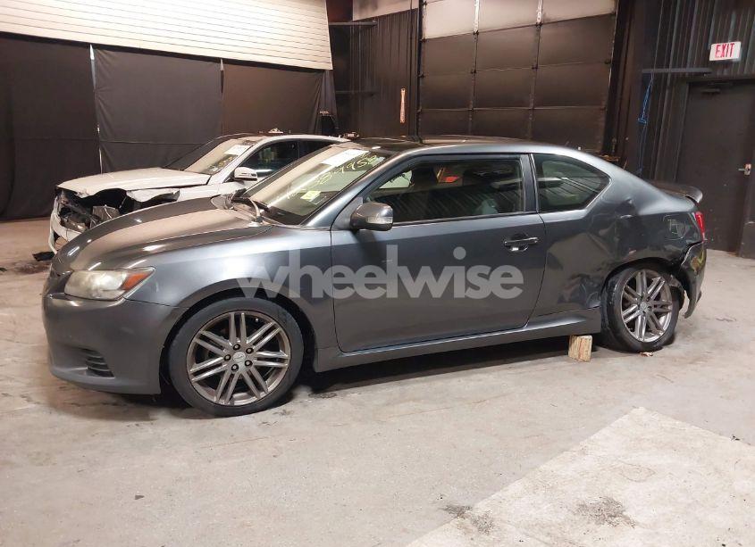 Photo 14 of 2013 Scion Tc N/A (VIN JTKJF5C76D3051945)