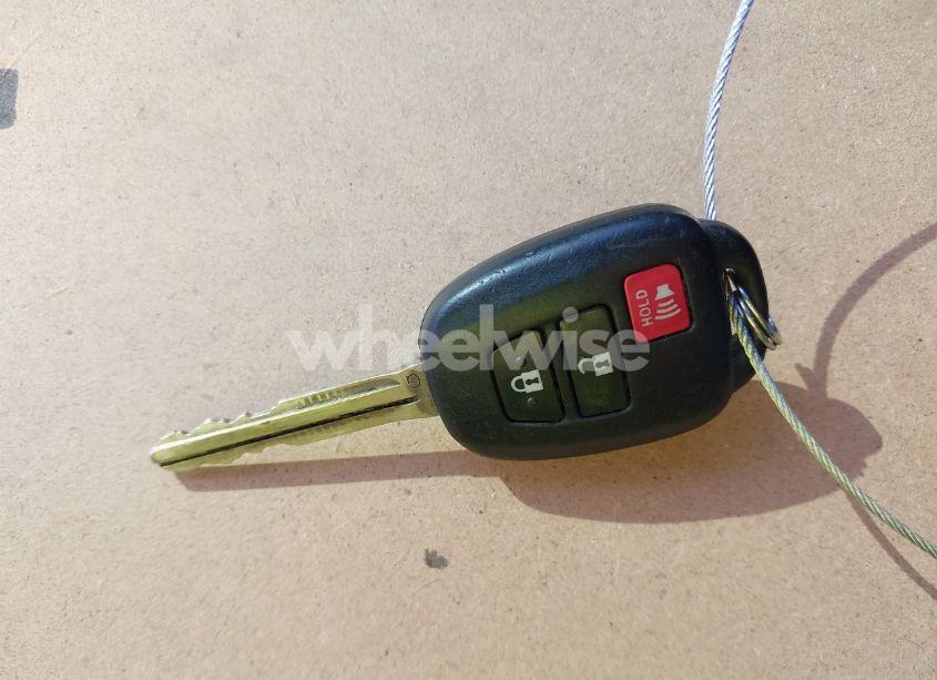 Photo 11 of 2014 Scion Tc N/A (VIN JTKJF5C76E3075406)