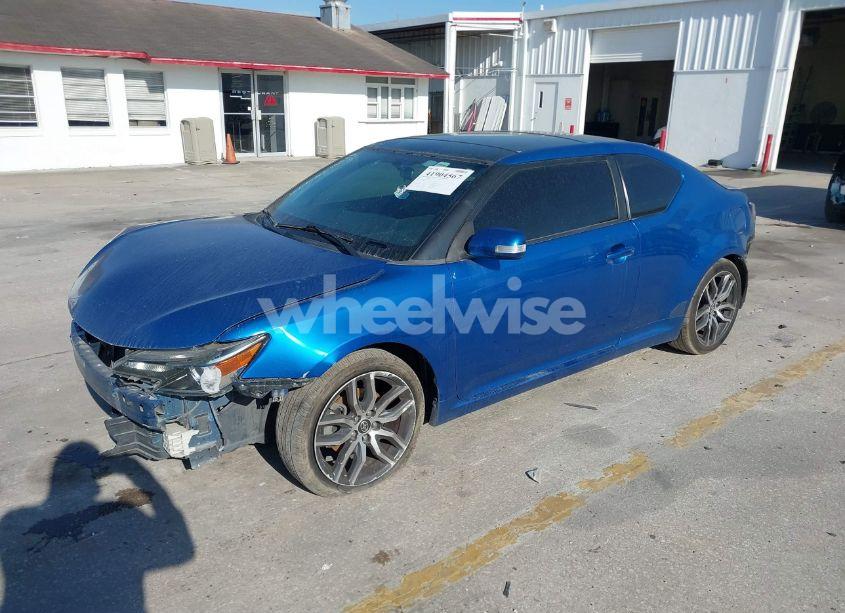 Photo 2 of 2014 Scion Tc N/A (VIN JTKJF5C76E3075406)