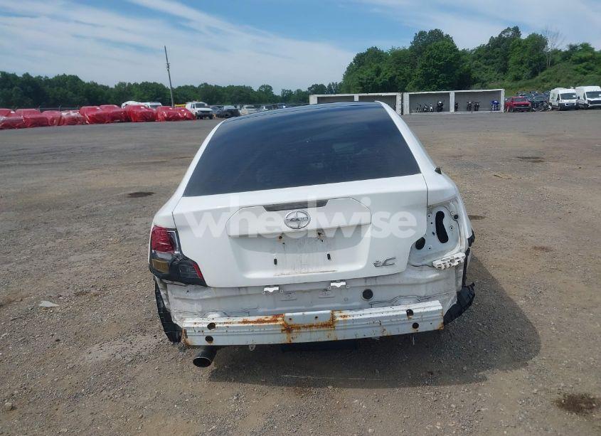 Photo 13 of 2011 Scion Tc N/A (VIN JTKJF5C78B3014750)